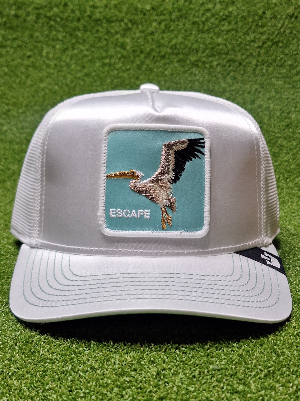 Goorin Bros The Farm Not Into Yoga Escape Pelican White Trucker Hat - NWT